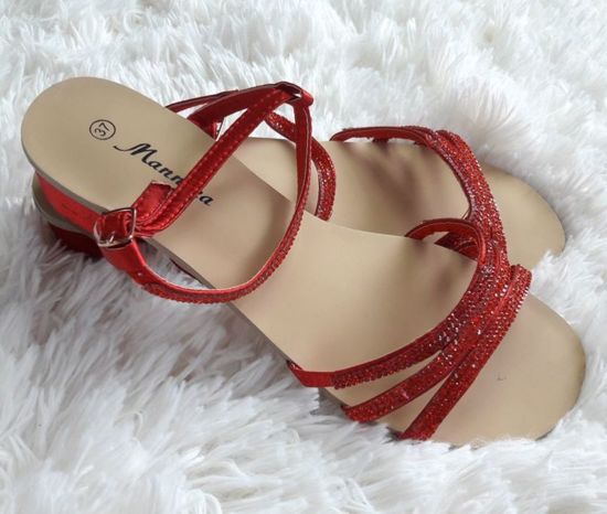 Czerwone sandały na niskim obcasie /B7-1 AB126 S134/