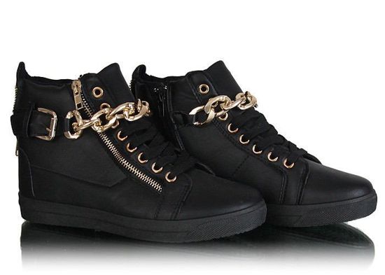 Płaskie czarne sneakersy z łańcuchem /E8-3 W209 Sel10x5/