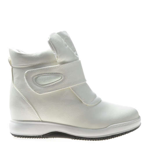 Białe trampki sneakersy na niskim koturnie /G9-3 6716 S451/