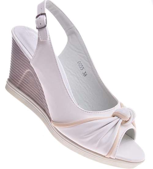 Białe sandały damskie na koturnie 2 gatunek OST160