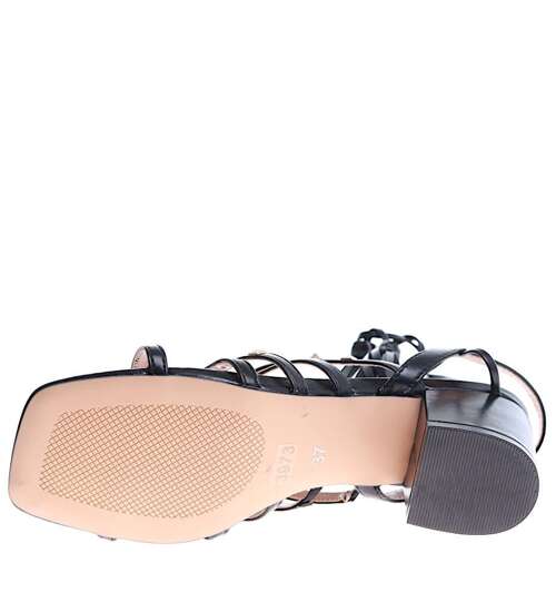 Czarne sandały na grubym obcasie Lace up /A5-3 16177 G132/