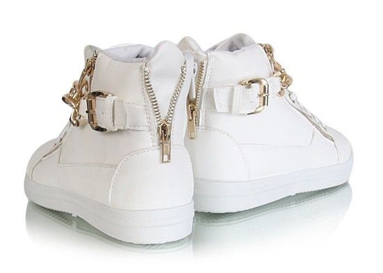Płaskie białe sneakersy z łańcuchem /E8-3 W209 Sel10x5/