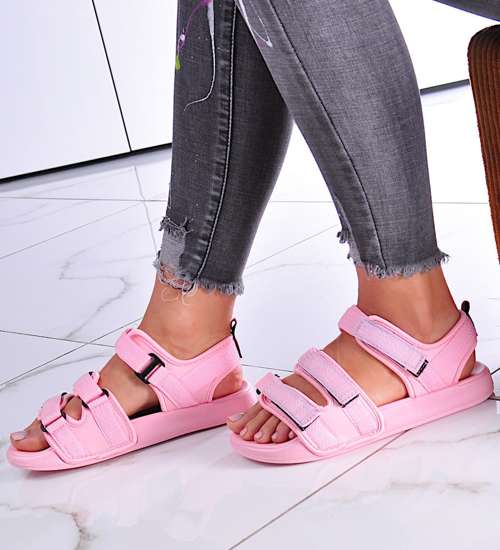 Lekkie różowe sandały /F4-2 11852 T199/