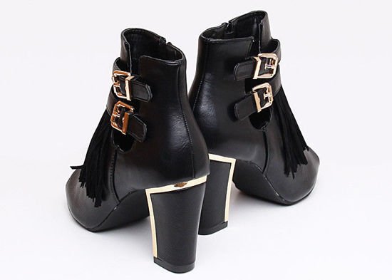 Sandały z frędzlami w stylu Boho /A3-2 Y98 Sx630/ Czarne