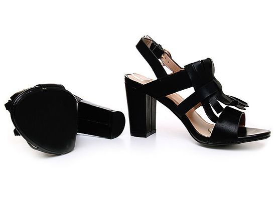 Sandały frędzle w stylu Boho /F7-3 Y175 Sx200/ Czarne