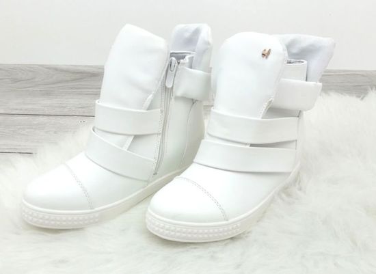 Białe sneakersy na niskim koturnie /F7-1 Ae159 S512/ 