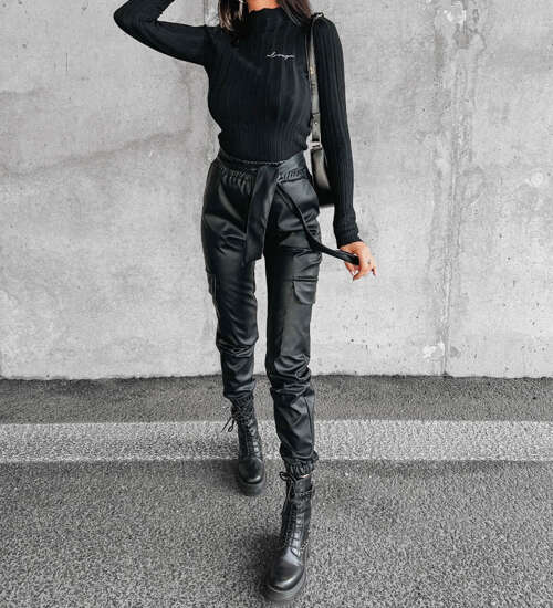 Elastyczne czarne legginsy z eko skóry O’la Voga /H UB635 T997/