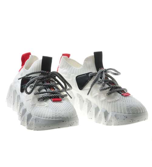 Białe buty sportowe z białą podeszwą /E3-2 8320 S592/