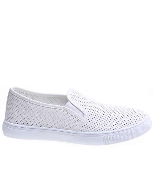 Białe wsuwane ażurowe tenisówki slip on /B6-2 15641 T189/