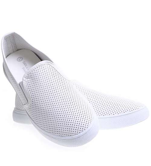 Białe wsuwane ażurowe tenisówki slip on /B6-2 15641 T189/