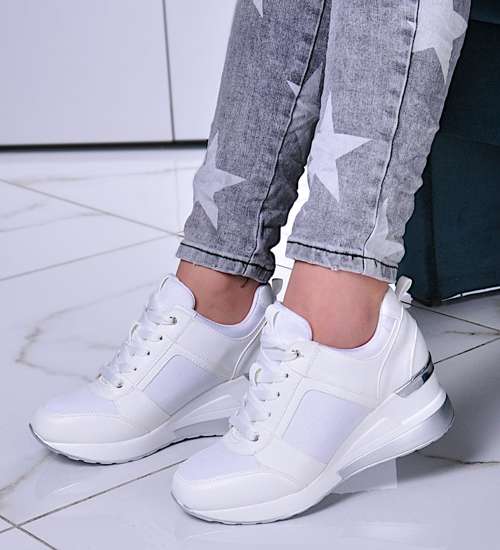 Białe trampki sneakersy na koturnie /A6-1 10653 W537/