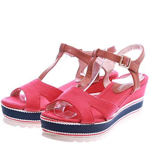 Czerwone damskie sandały na koturnie i platformie /A10-3 14380 S295/
