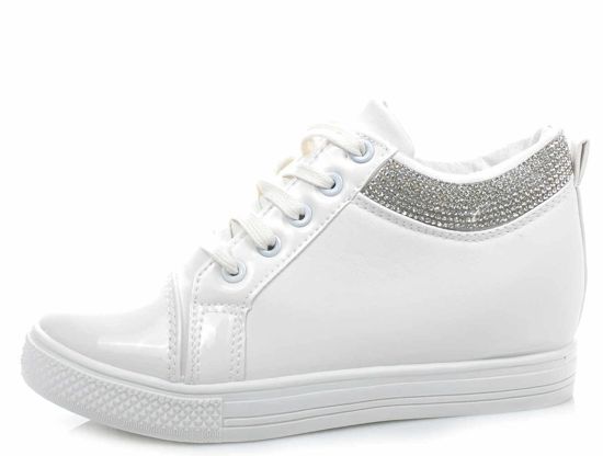Białe sneakersy na średnim koturnie /B6-1 2105 S293/