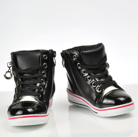 Wygodne trampki sneakersy dla dziewczynki Czarne /C6-2 4049 S142/