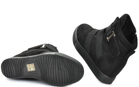 Wygodne trampki sneakersy z gumami CZARNE /D9-3 1302 S392/