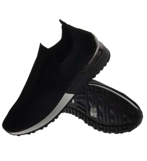 Wsuwane elastyczne buty sportowe Czarne /D1-3 8163 S306/