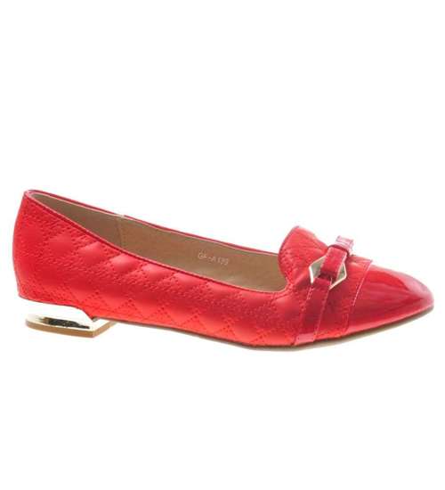 Czerwone balerinki damskie z lakierowanymi noskami /G7-2 8032 A192/
