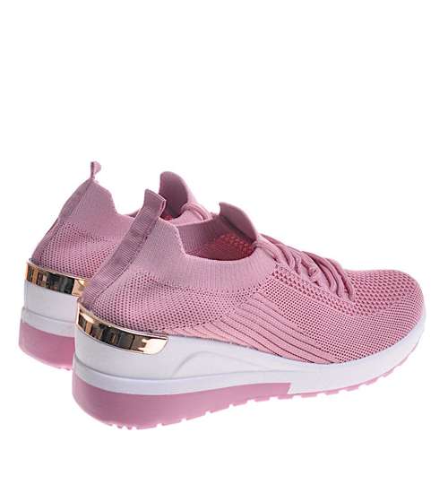 Wsuwane różowe buty sportowe na platformie /A3-3 11734 T399/