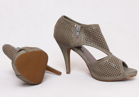 Ażurowe sandały na szpilce /C4-2 Q242 sx126/ Grey