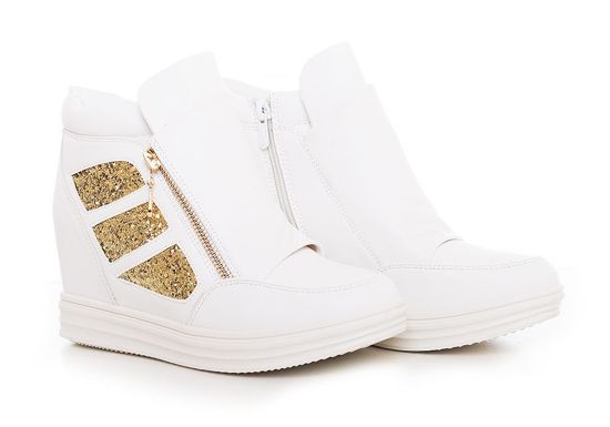 Białe sneakersy ze złotymi akcentami /F6-3 Ae200 S218/