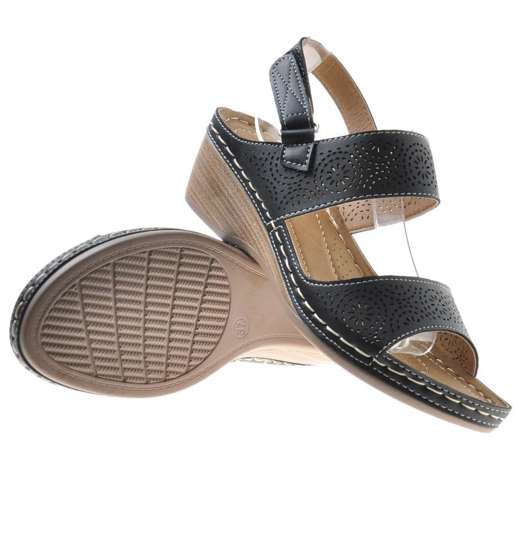 Sportowe sandały damskie na rzep Czarne  /E1-2 8690 S205/