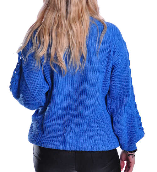 Gruby niebieski sweter damski z warkoczem /G11-1 UB420 U1391/