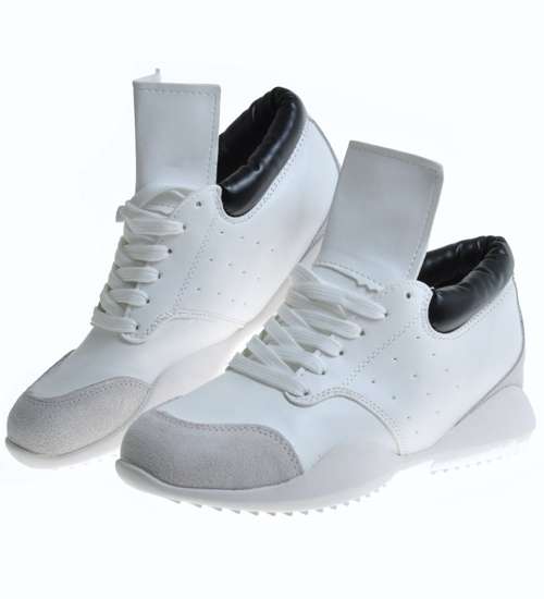 Białe sneakersy na niskim koturnie /E8-3 9804 S190/