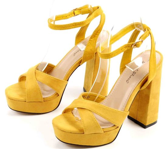 Zamszowe sandały na słupku Żółte /D1-2 Ae549 S131/ 