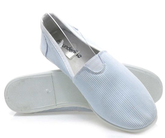 Pasiaste tenisówki slip on /G11-2 1822 S028/