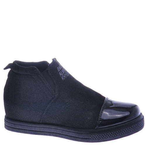 Wsuwane czarne dziewczęce sneakersy /C2-2 12560 t293/