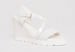 Białe sandały na koturnie /C4-2 Q244 Sx129/ 