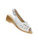 Białe sandały damskie na niskim koturnie /G9-3 4849 GA173/