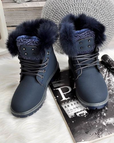 Buty zimowe damskie – zaskakują swobodnym designem