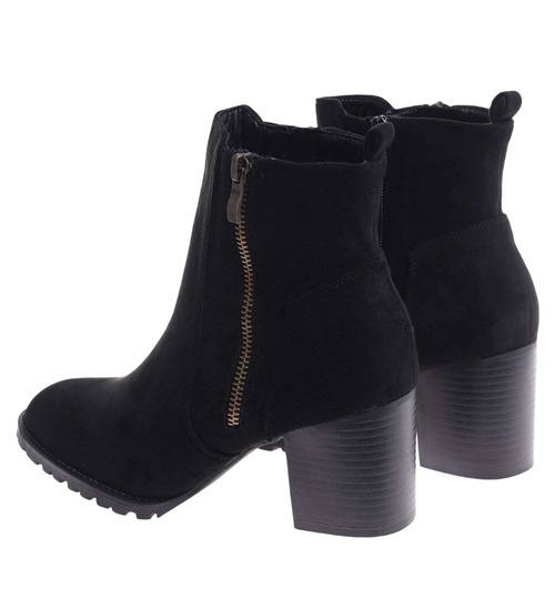 Czarne eleganckie botki na obcasie /i4-2 18397 W482/