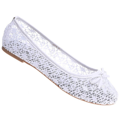 Białe balerinki z koronki /E5-2 16104 T182/