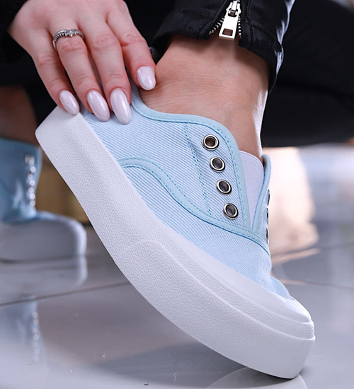 Wsuwane niebieskie trampki na platformie /C5-3 14074 S260/