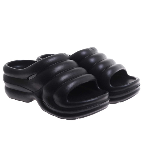 Plażowe czarne klapki basenowe na platformie /G2-1 17702 G181/