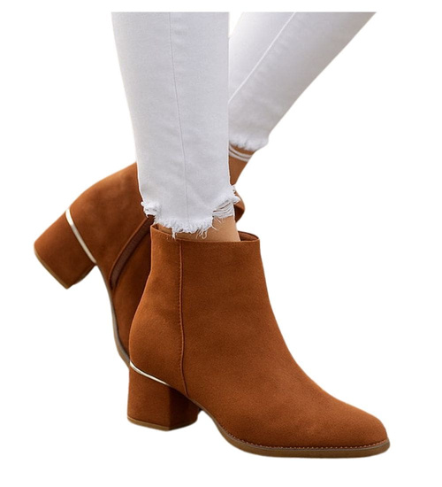 Karmelowe zamszowe botki na niskim obcasie /A7-1 18320  W3/