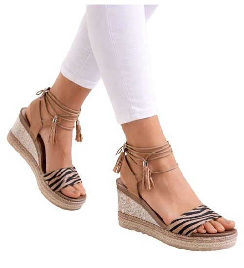 Sandały na koturnie i platformie Zebra /E3-2 14049 S290/