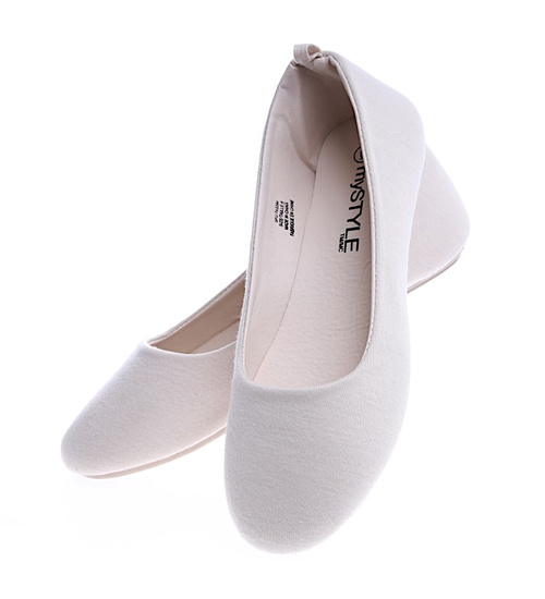 Wiosenne gładkie balerinki beżowe /D1-1 13986 T190/