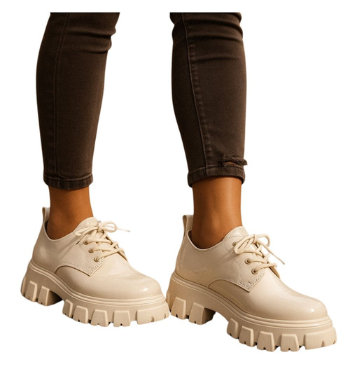 Beżowe półbuty loafersy na platformie /i6-2 18489 W12-3/