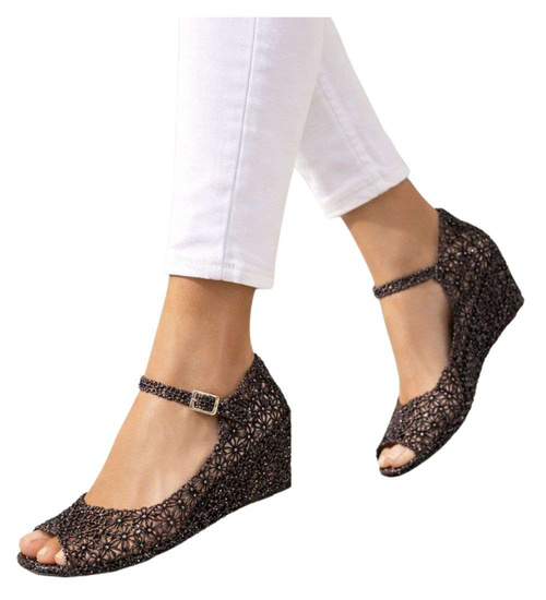 Plażowe sandały na koturnie Czarne /H2 14567 T890/