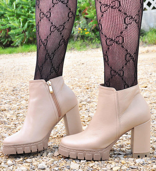 Beżowe skórzane damskie botki na obcasie /A10-3 12659 N0185/