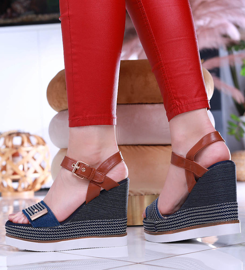 Granatowe damskie sandały na obcasie i platformie /B7-3 14078 S299/