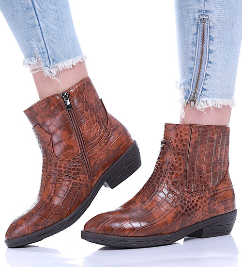 Brązowe botki damskie na płaskim obcasie /A5-2 12575 S290/