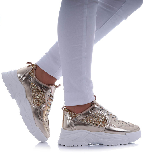 Złote buty sportowe na platformie /D8-2 17475 G391/