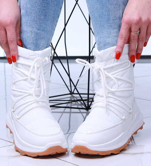 Grubo ocieplane białe śniegowce damskie /E10-1 15333 T565/