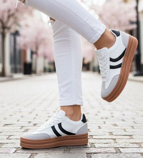 Sznurowane białe trampki damskie /A10-3 16817 T585/