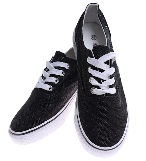 Sznurowane czarne trampki damskie /F9-3 17226 G8-6/