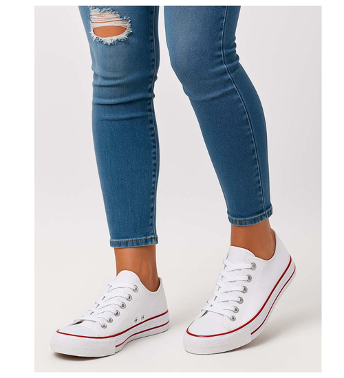 Klasyczne białe trampki sznurowane /G1-3 17978 T154/